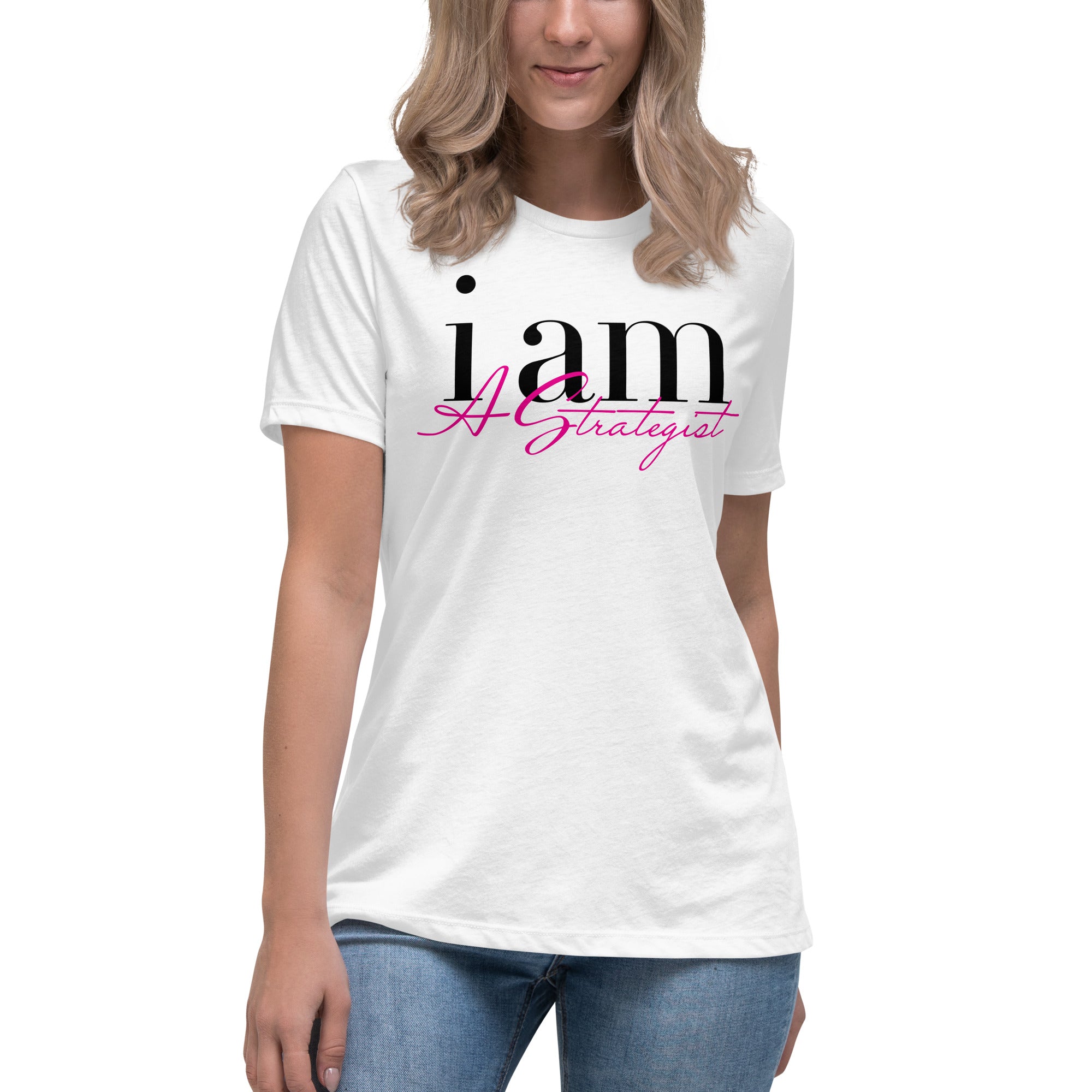 I AM A STRATEGIST - Relaxed T-Shirt